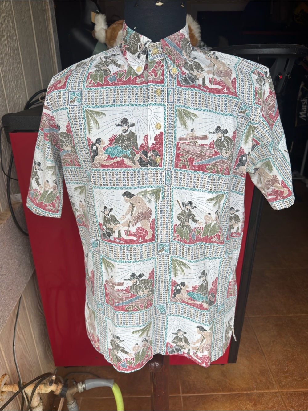 RARE Reyn Spooner Father Damien Pullover Hawaiian Dietrich Varez Men's Small